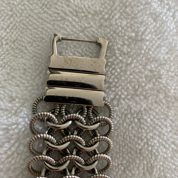 Betsey Johnson chain watch with case and pillow - Picture 7 of 14